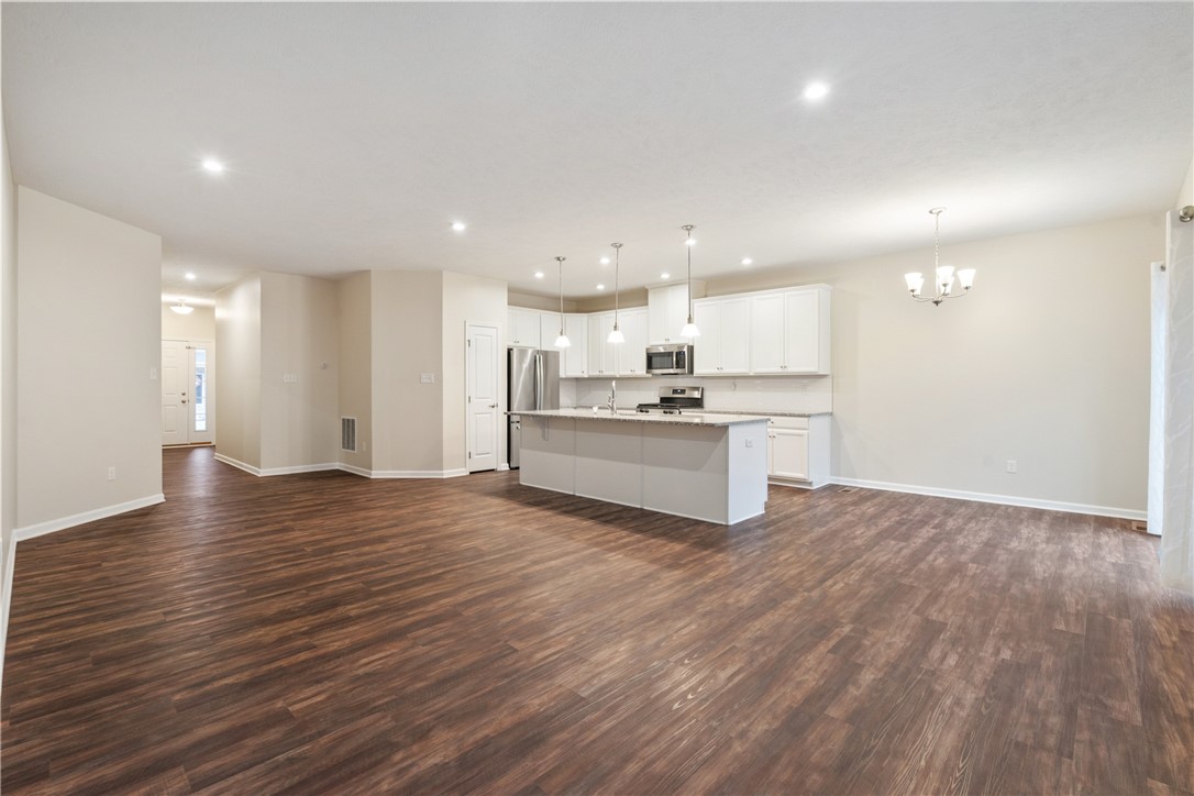 136 Horseshoe Dr