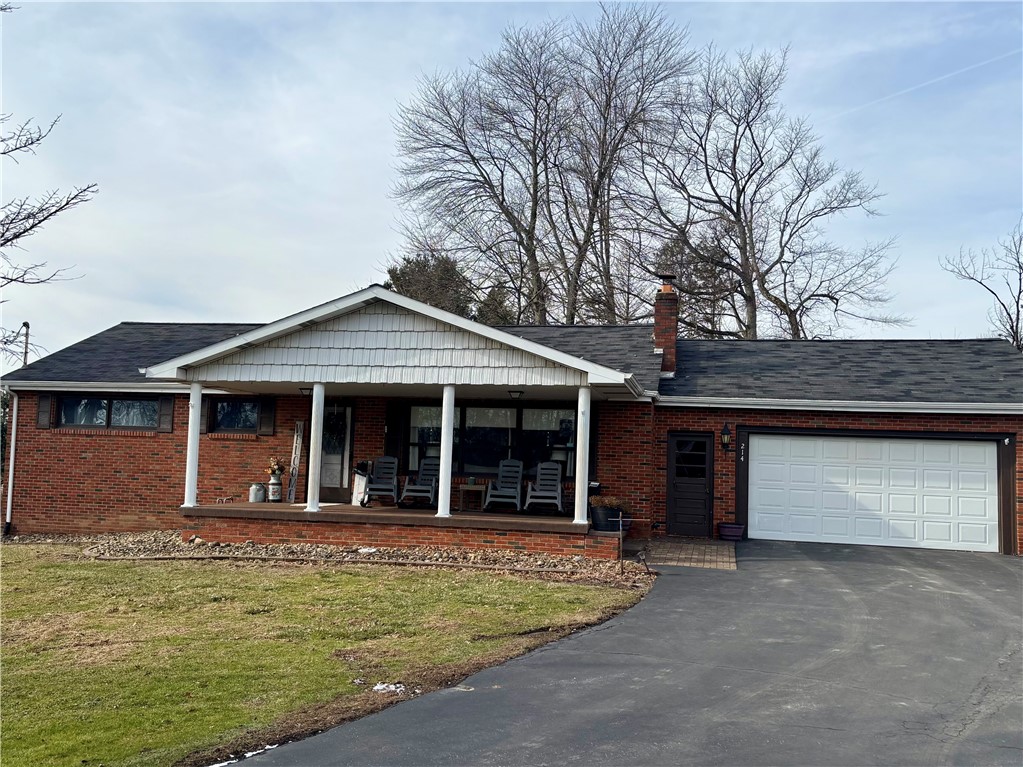 214 Warren Dr