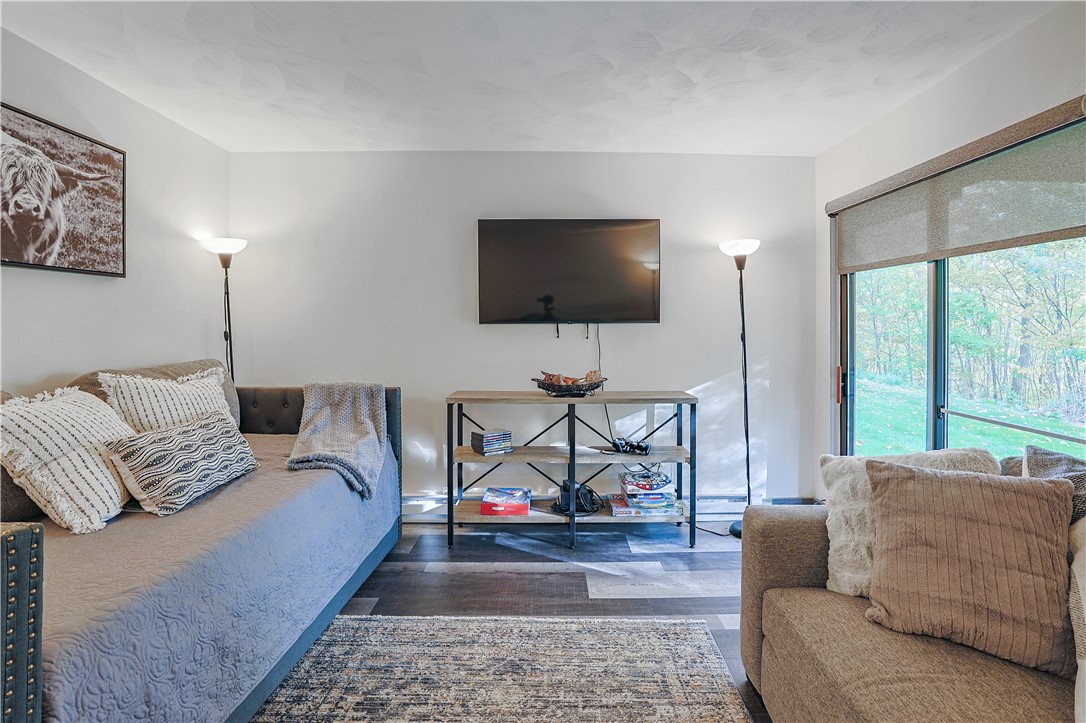 525 Kooser Cir