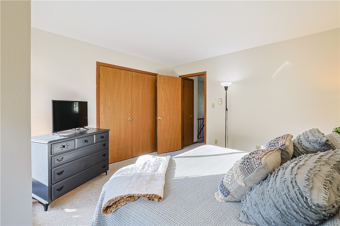 525 Kooser Cir