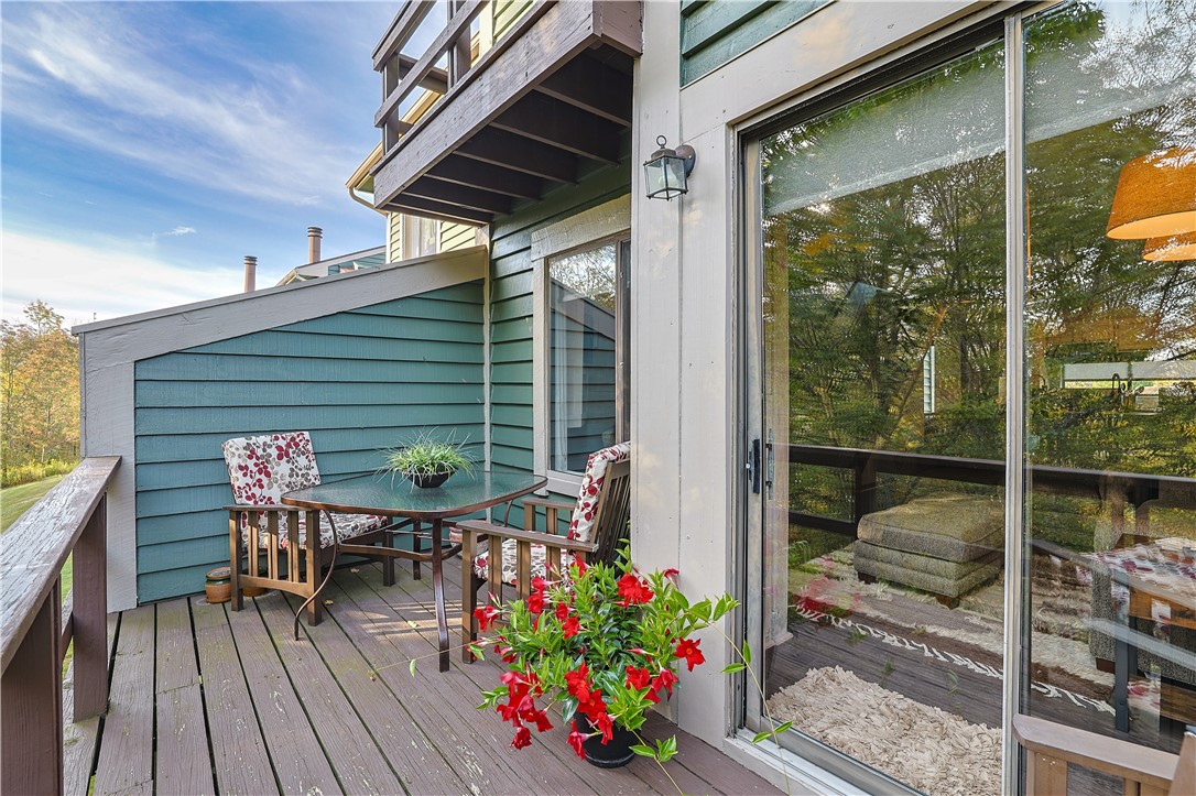 525 Kooser Cir