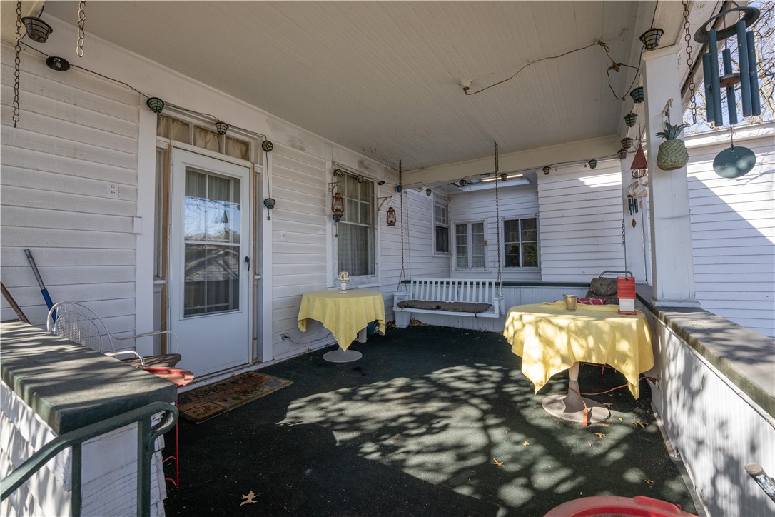 1123 Fawcett Ave