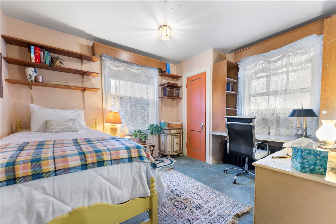 1123 Fawcett Ave