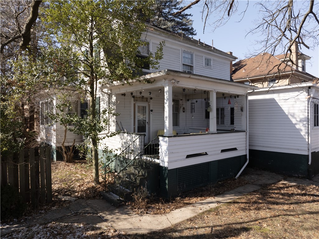 1123 Fawcett Ave