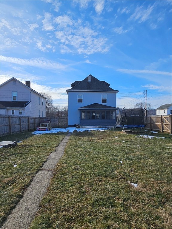 532 Line Ave