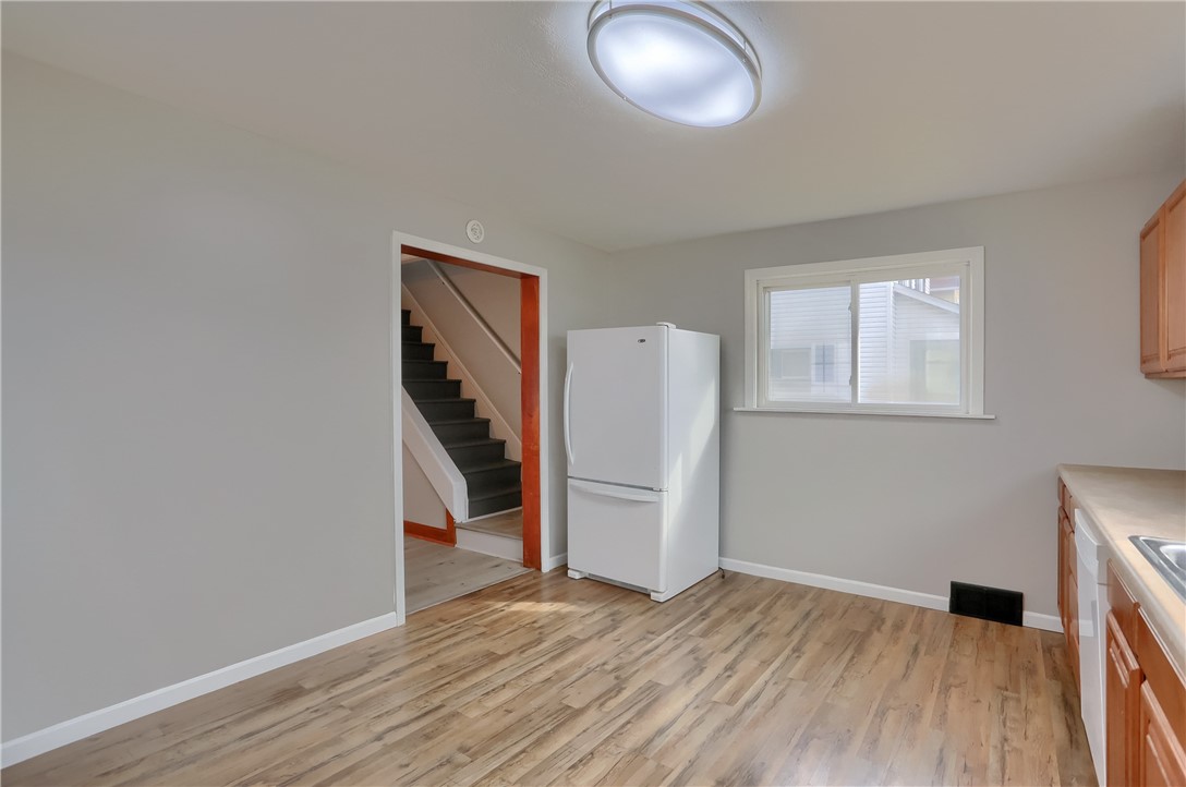 237 Line Ave