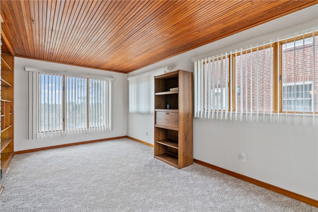 384 Mcclellan Dr