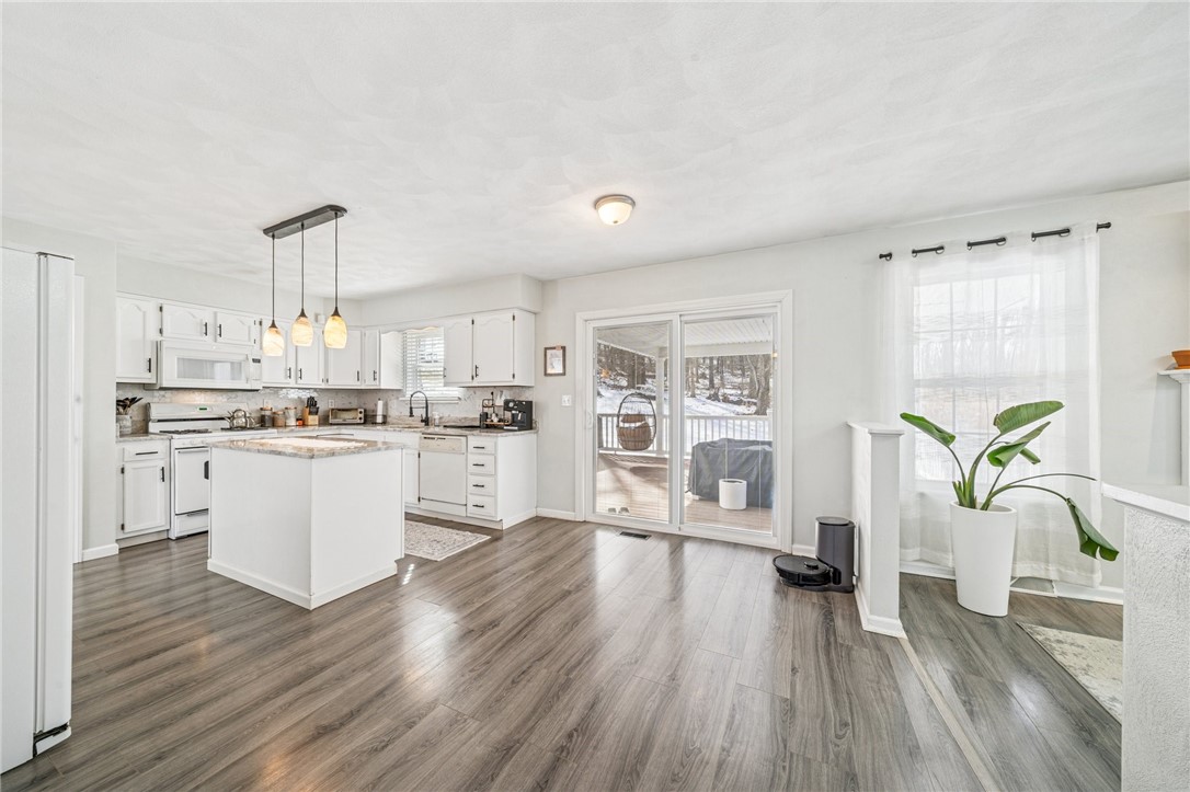 128 Barrington Rdg