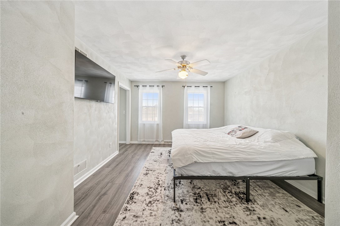 128 Barrington Rdg