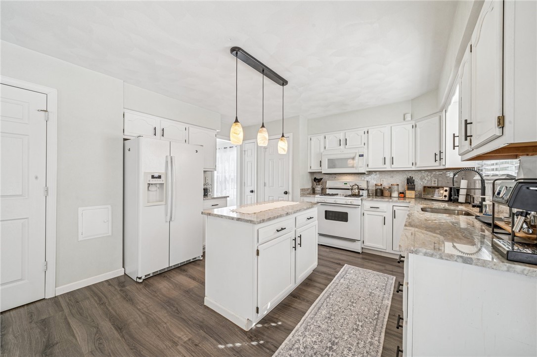 128 Barrington Rdg