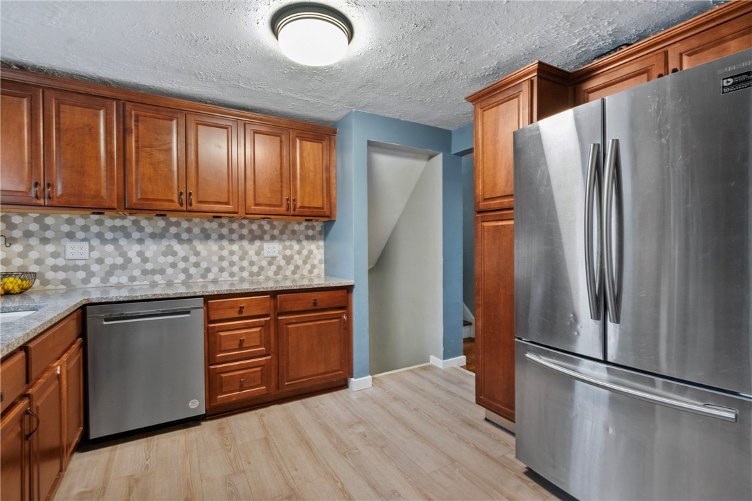 121 Danube Dr