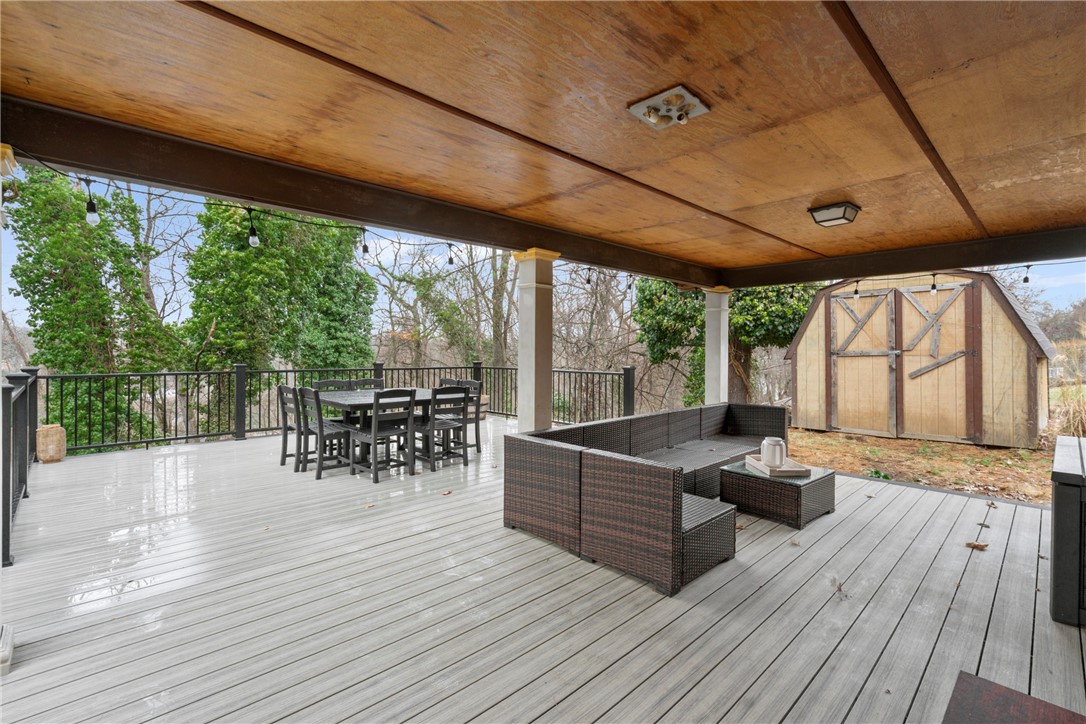 121 Danube Dr