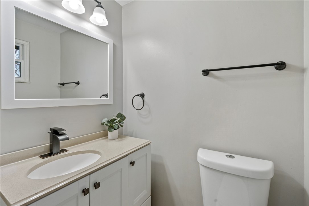 121 Danube Dr