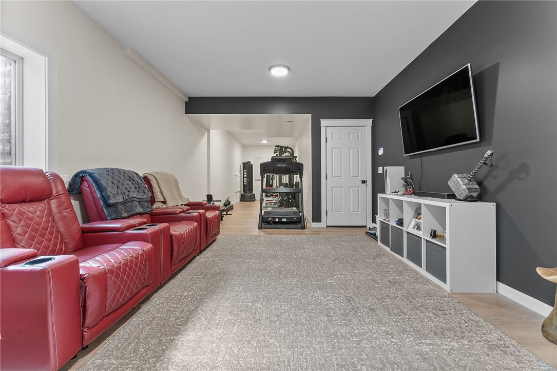 47 Green Oak Dr