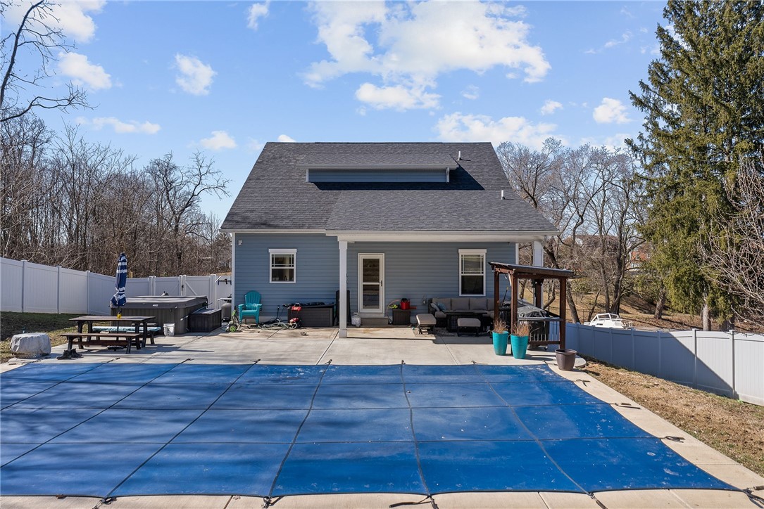 47 Green Oak Dr