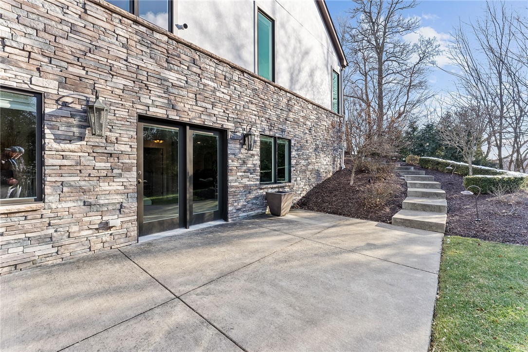 2100 Johns Ridge Rd