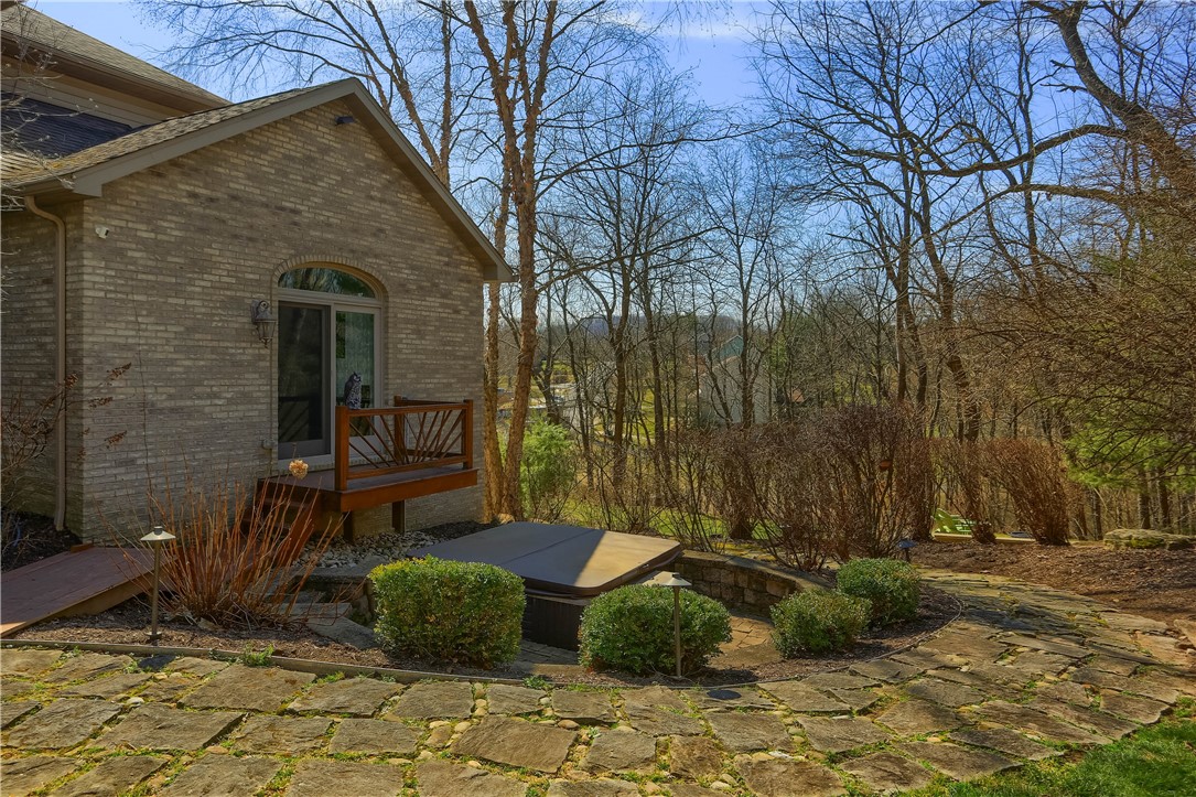 141 Pinehurst Drive