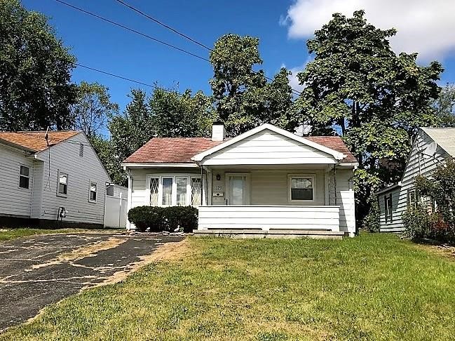 1029 Ryan Ave