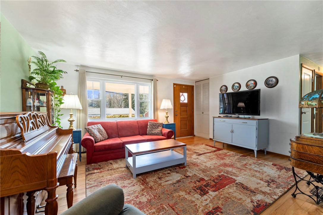 109 Parma Dr