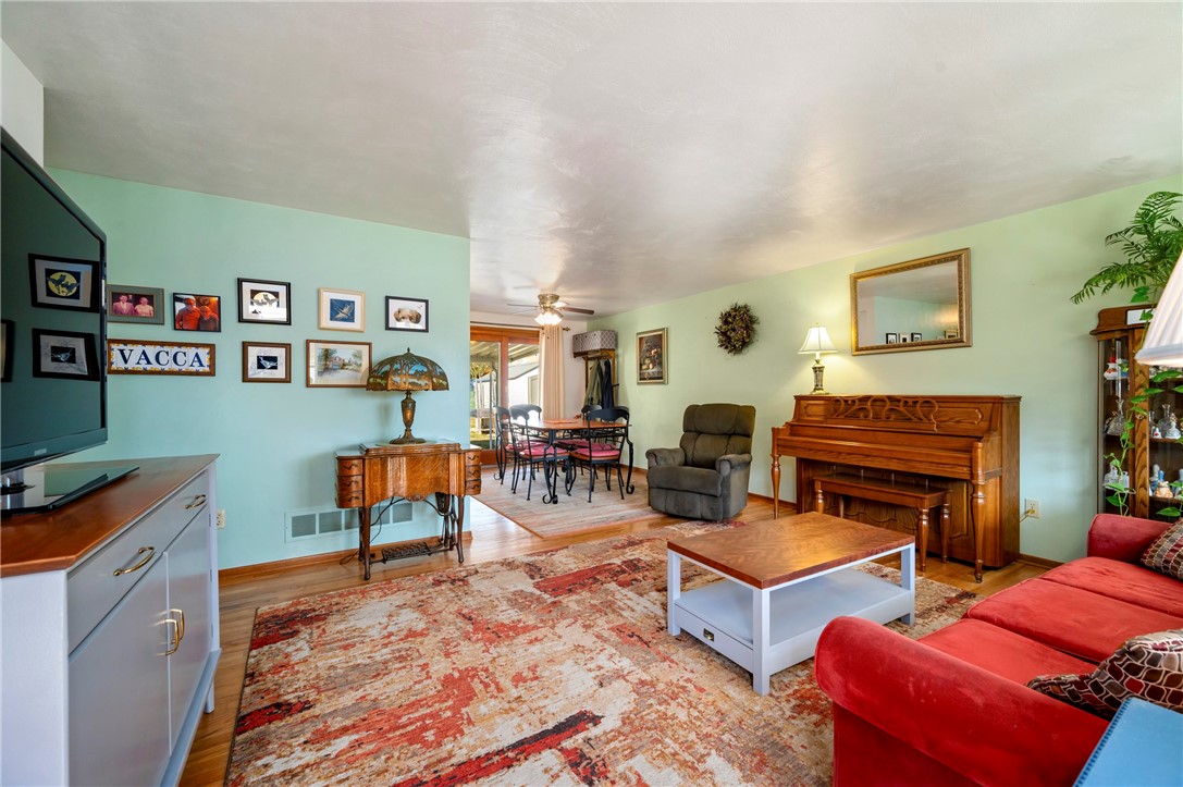 109 Parma Dr
