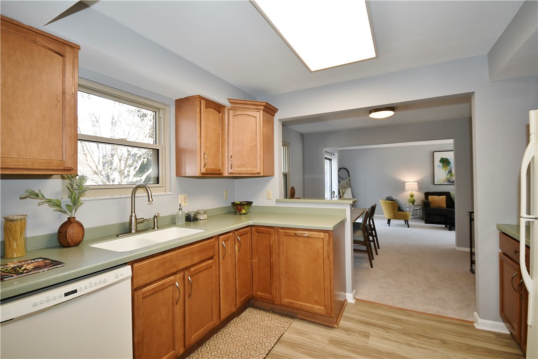 303 Crider Ln