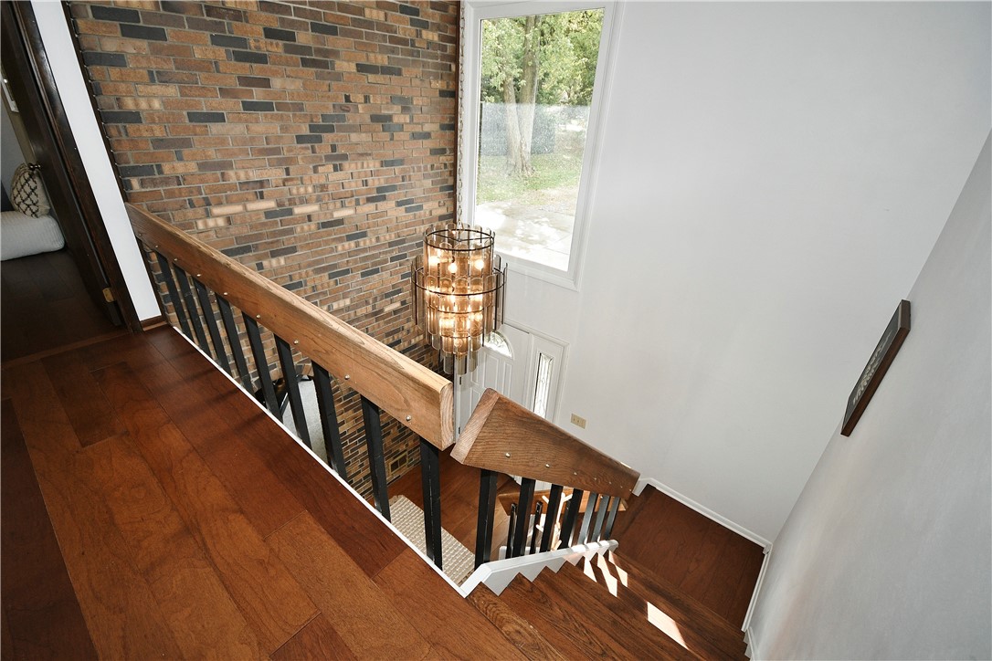 303 Crider Ln