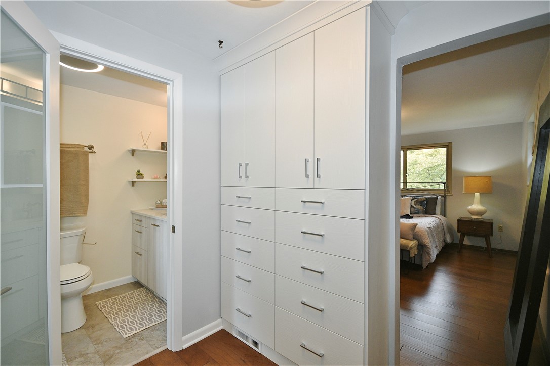 303 Crider Ln
