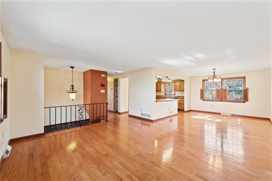 320 Malone Ridge Rd