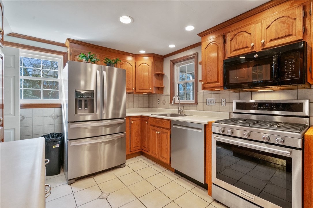 520 Nichols Rd