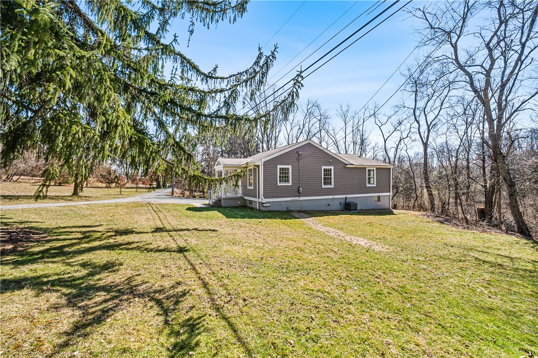 1701 Mooney Lane