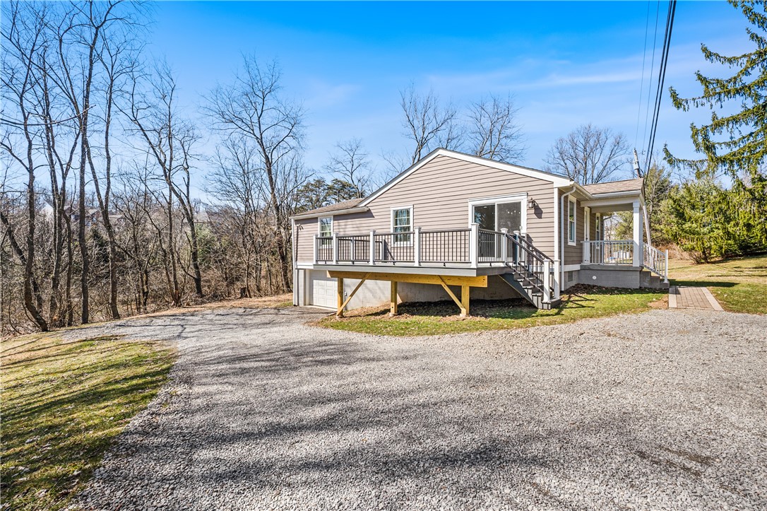1701 Mooney Lane