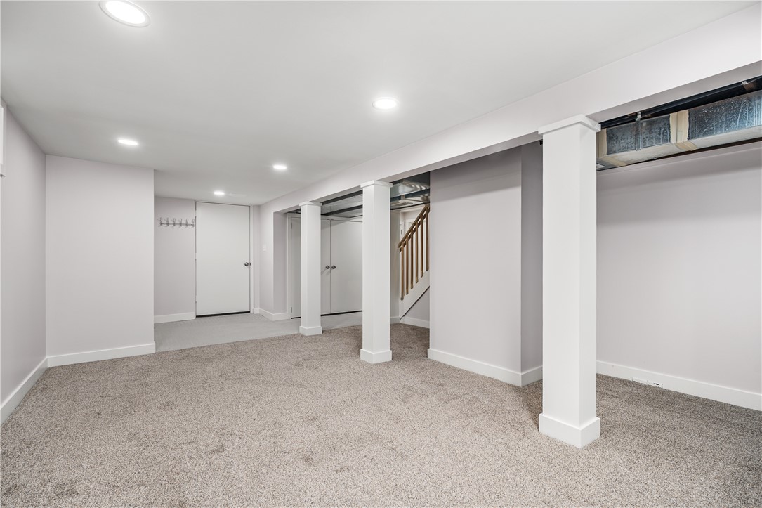 1701 Mooney Lane