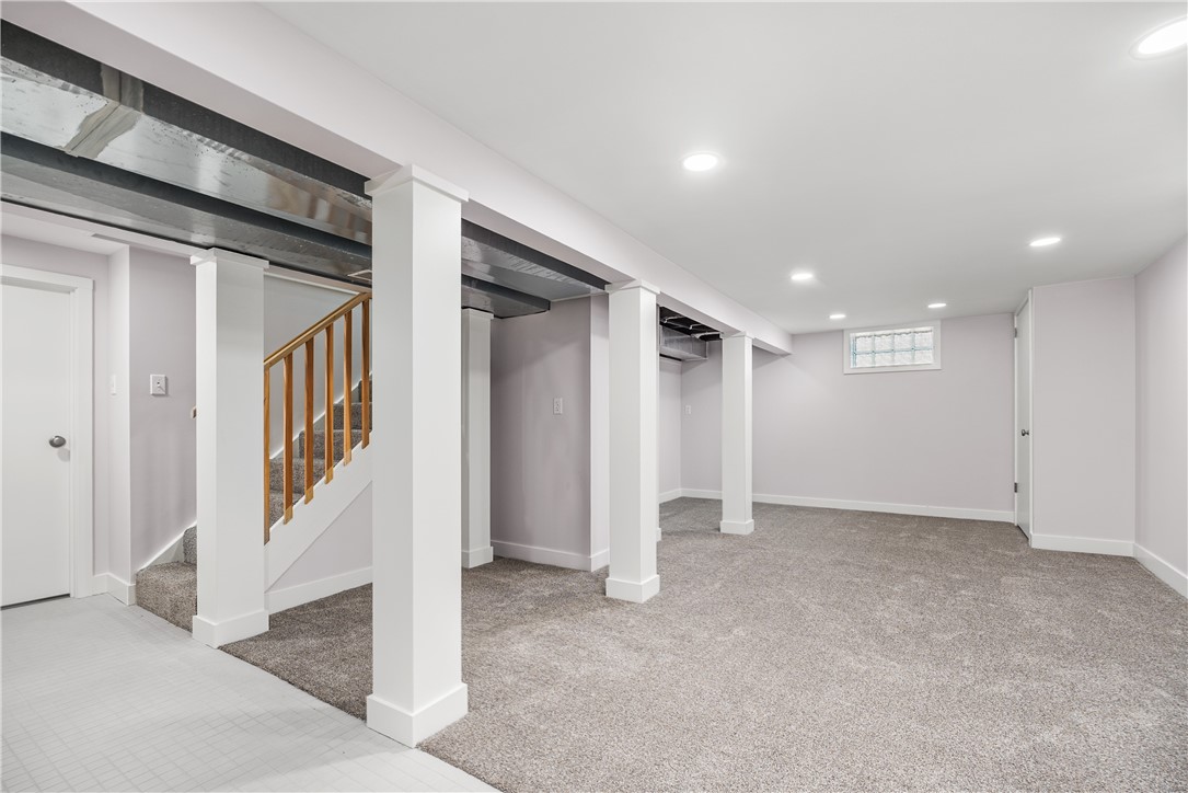 1701 Mooney Lane