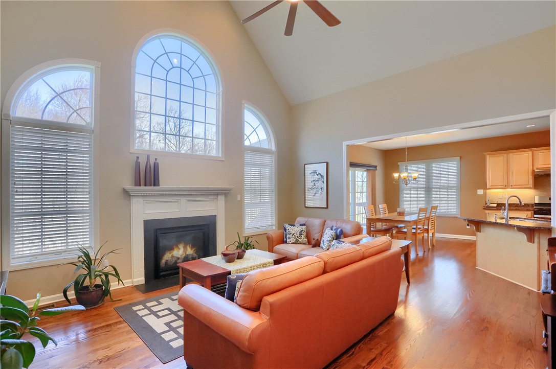 124 Macintosh Court