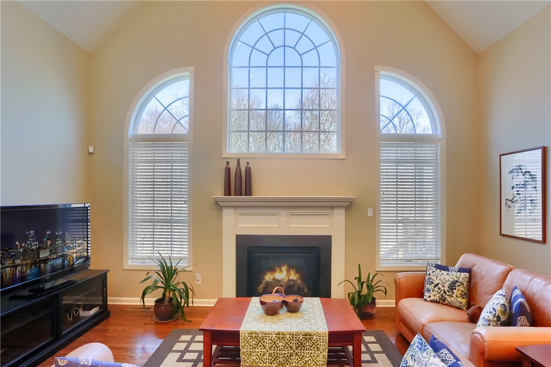 124 Macintosh Court