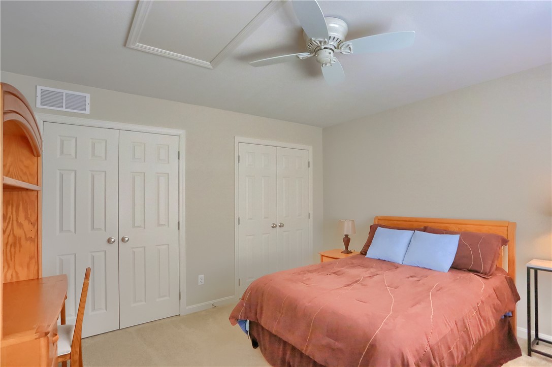 124 Macintosh Court