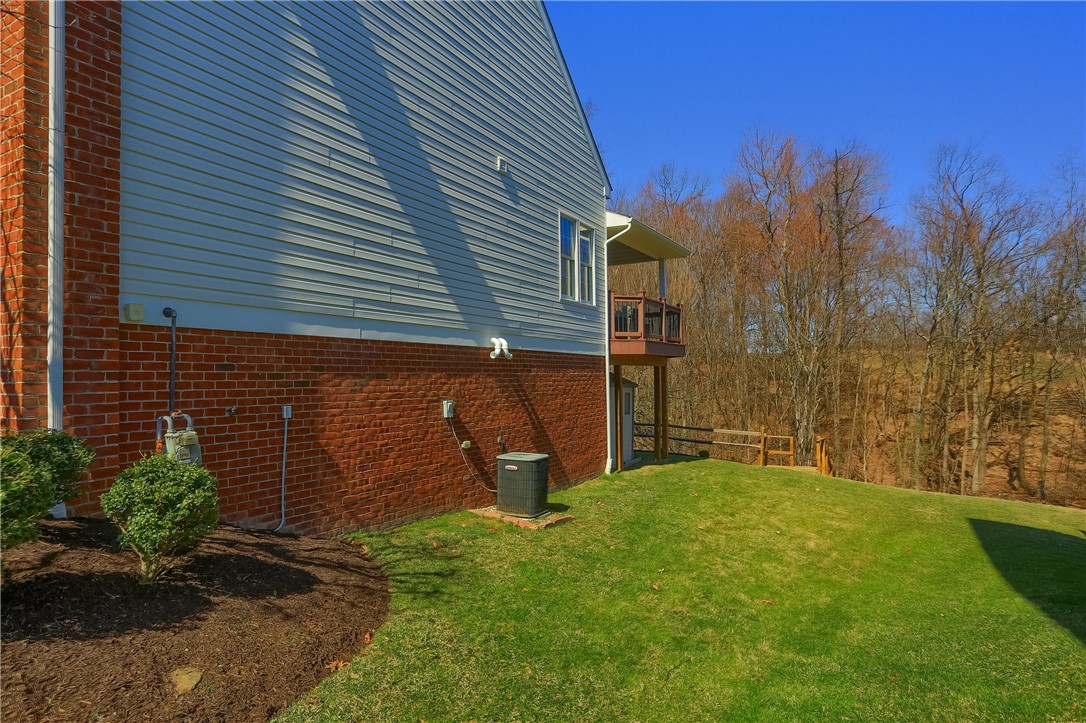 124 Macintosh Court
