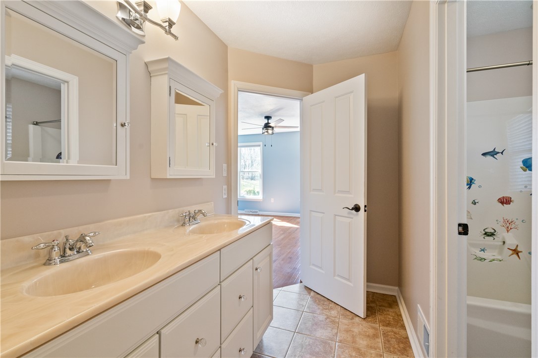 115 Sewickley Farm Cir