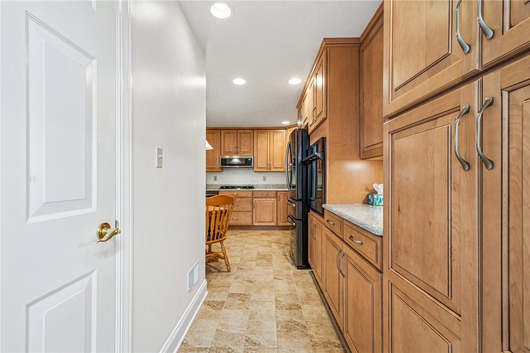 5108 Hemlock Ln