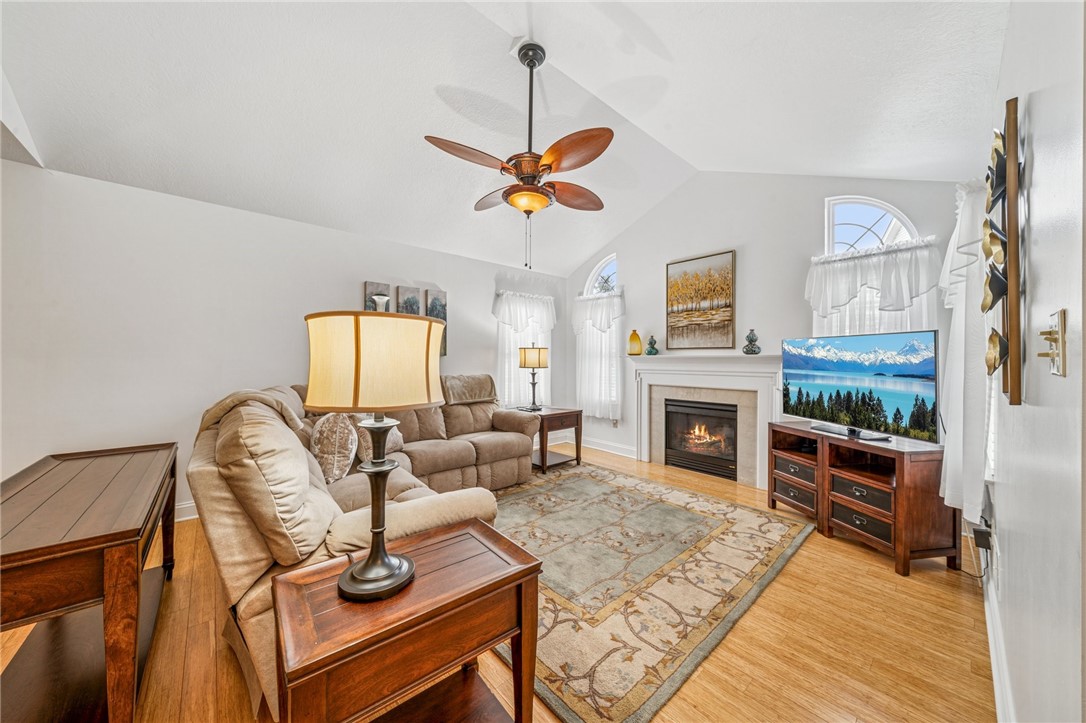 5108 Hemlock Ln