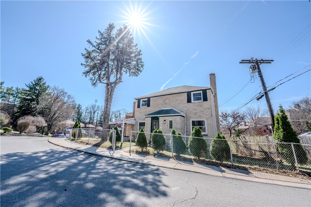 1118 Ridgeland Dr