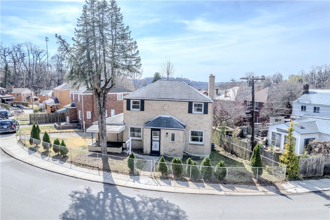 1118 Ridgeland Dr