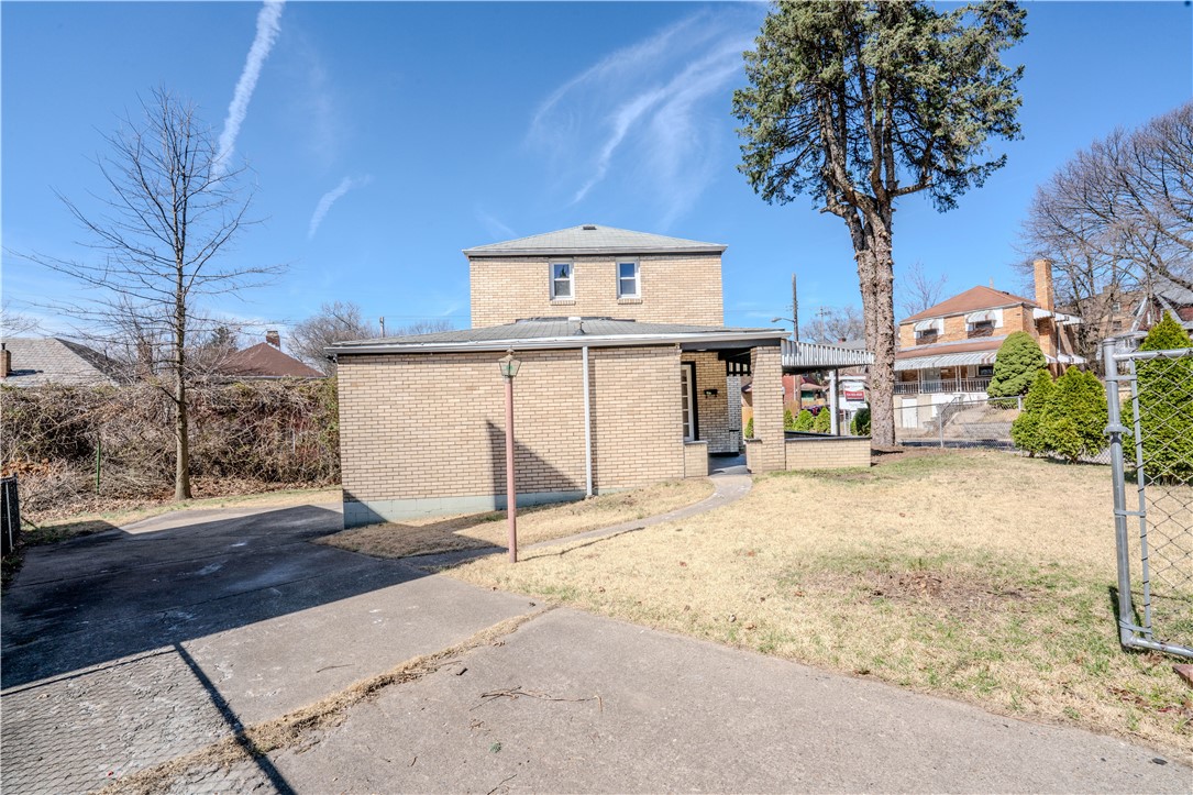 1118 Ridgeland Dr