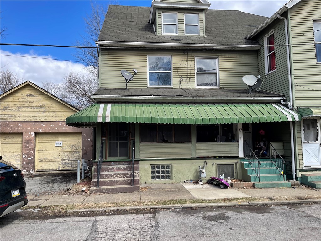 15 Darlington Ave
