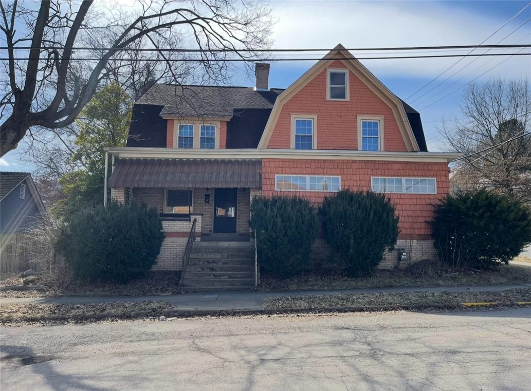525 Wayne Ave 1