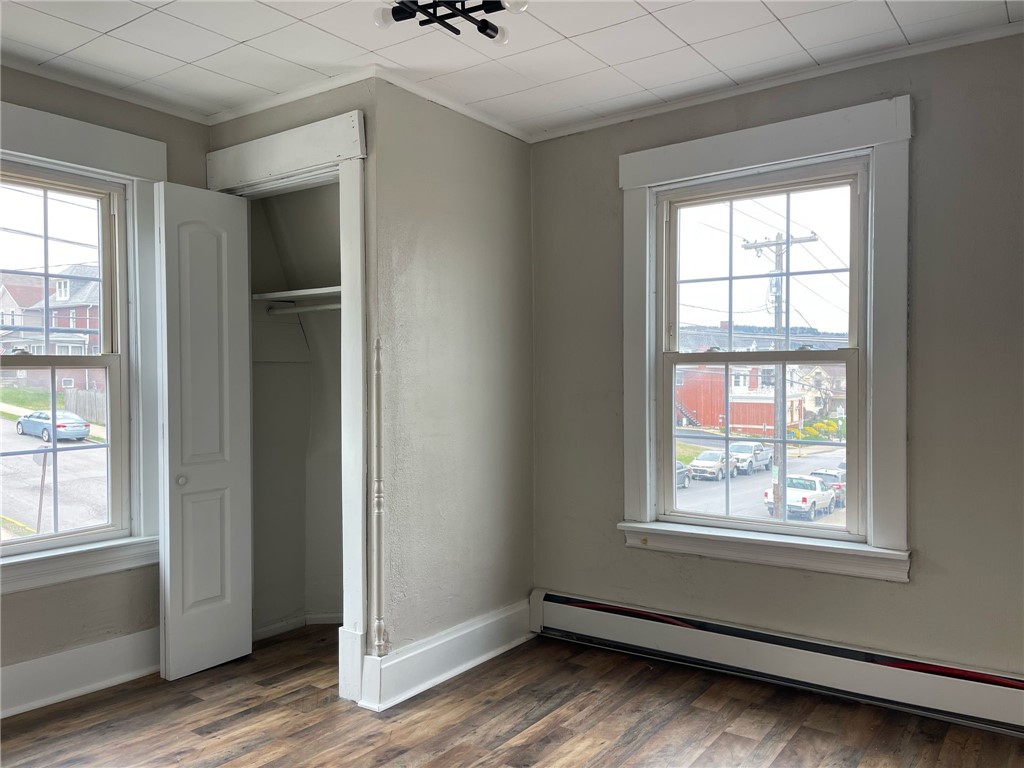 525 Wayne Ave 1