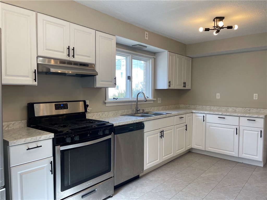 525 Wayne Ave 1