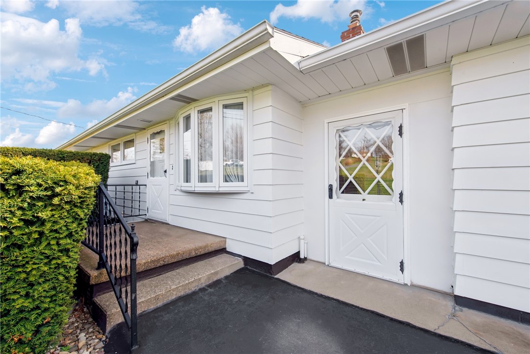 1144 West Laurel Circle