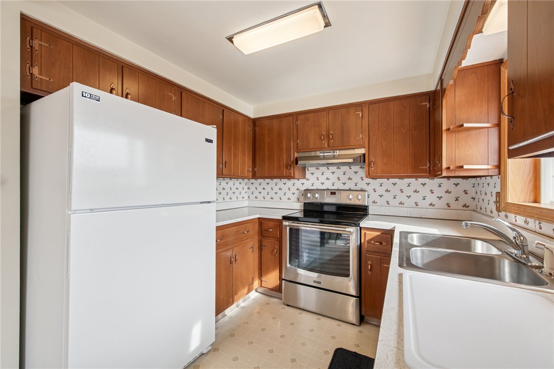 1144 West Laurel Circle