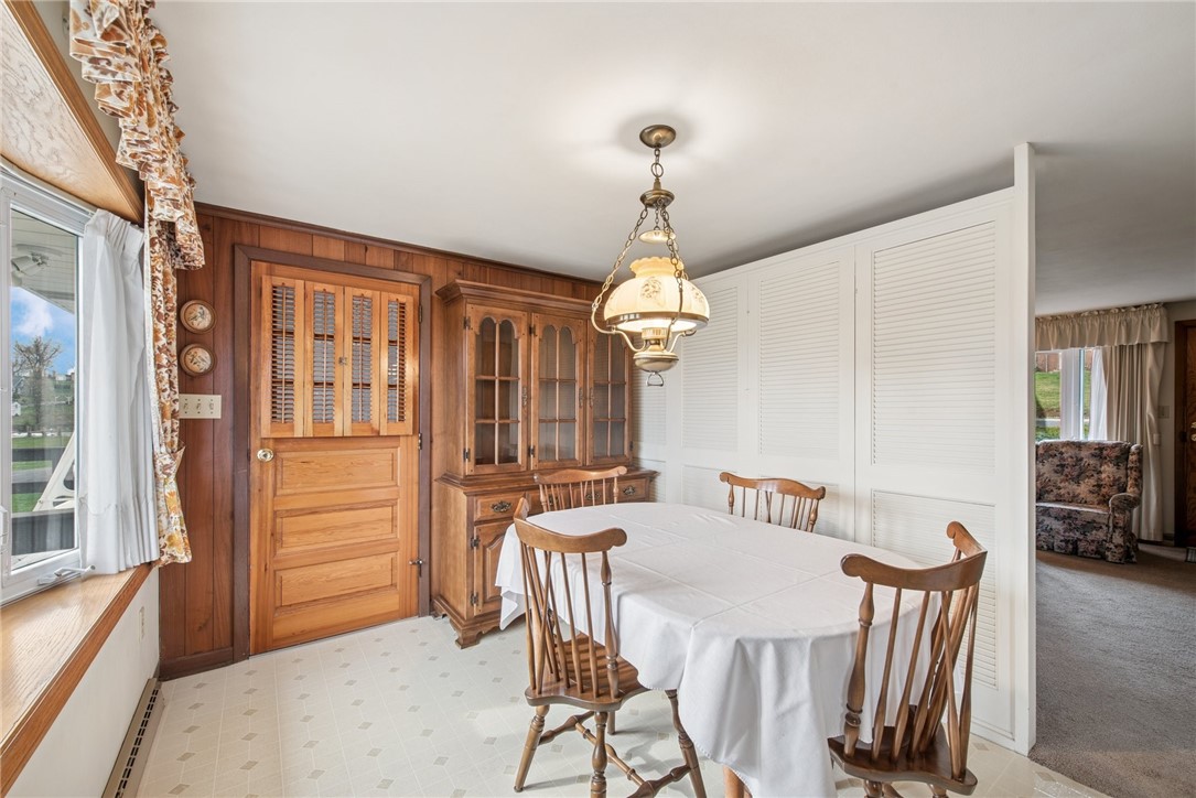 1144 West Laurel Circle